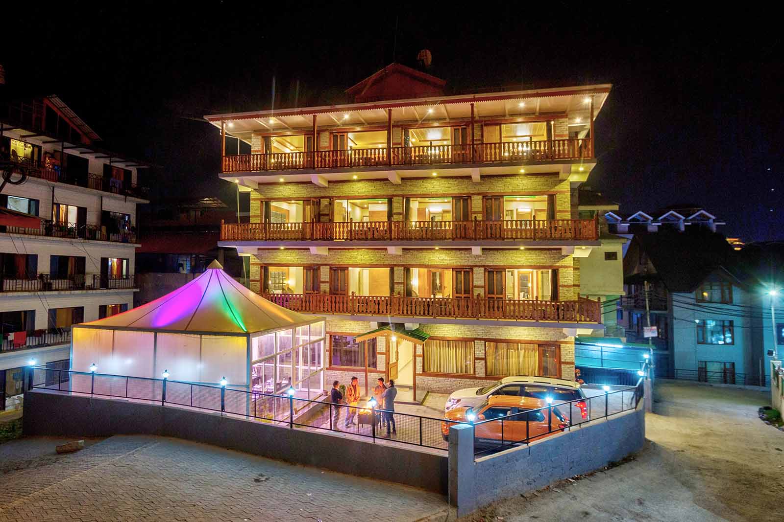 RoyalNest Manali